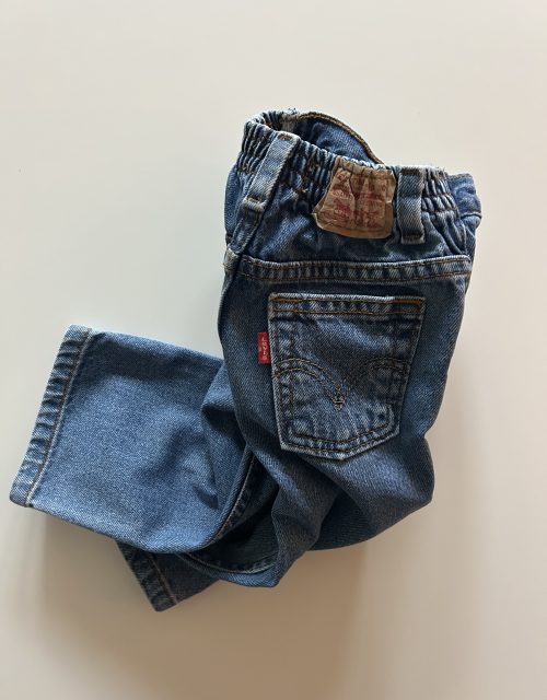Levis 526 jeans