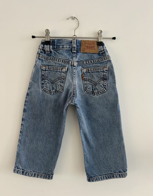 Levis 566 jeans