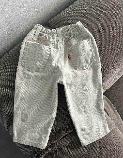 Levis 566 jeans